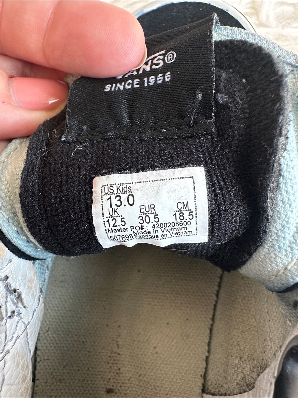 Vans Kids Black and White Velcro Sk8-Mid Sneakers size 13 - Picture 4 of 6
